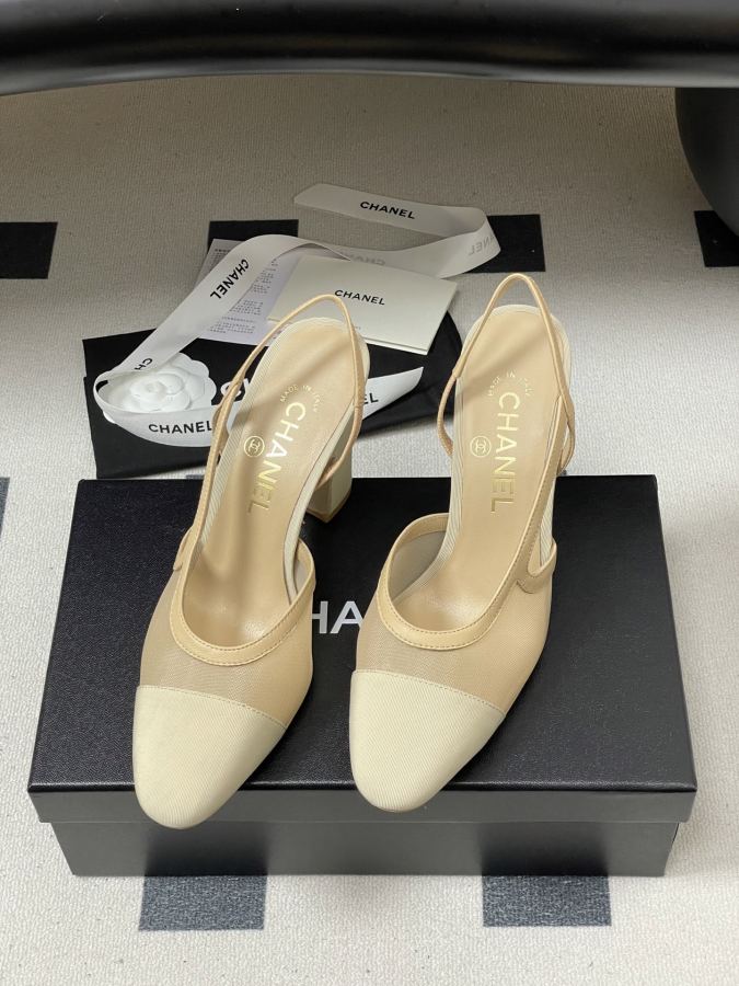 Sapatos femininos CHANEL — photo 5
