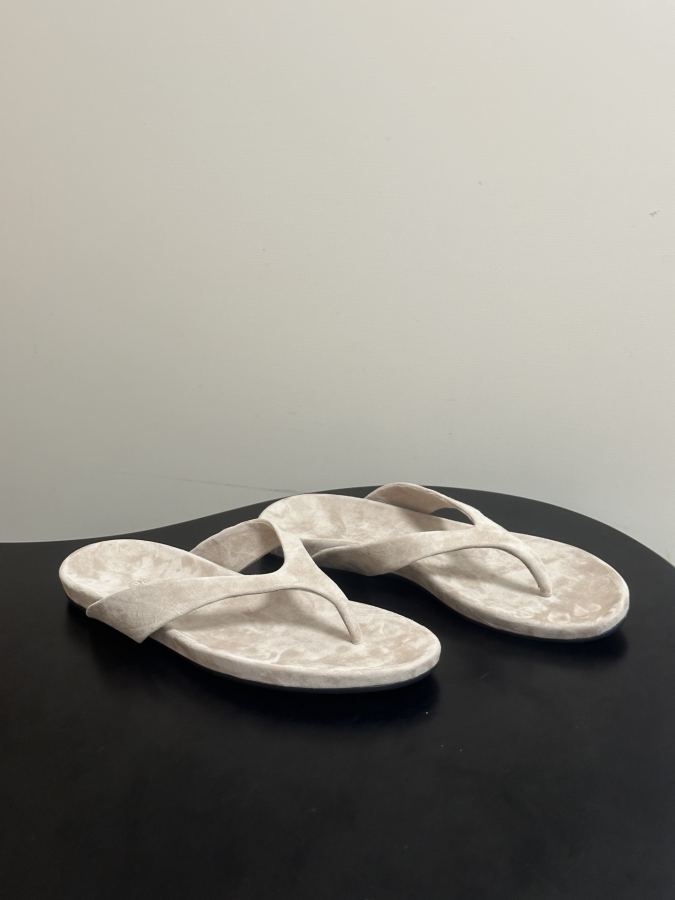 LP women's shoes -Made in Dongguan (with high-end airplane box ) — 1:1 Replica