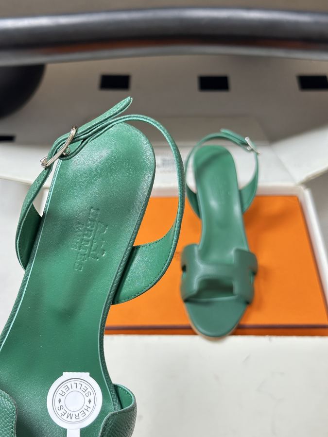 Hermes women's shoes -Top quality (with high-end airplane box ) — AAA Quality Replica — photo 7