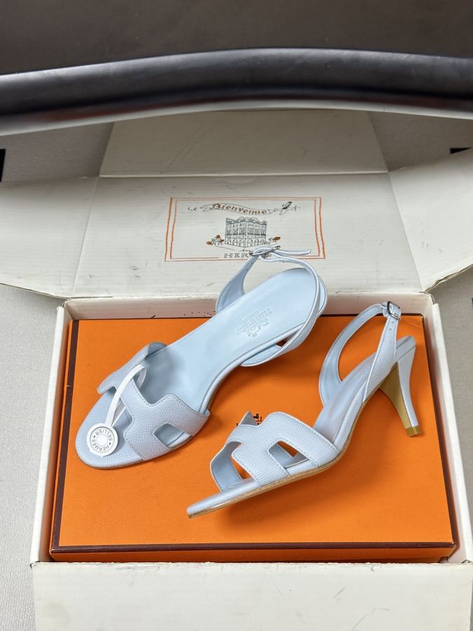 Hermes women's shoes -Top quality (with high-end airplane box ) — AAA Quality Replica — photo 4