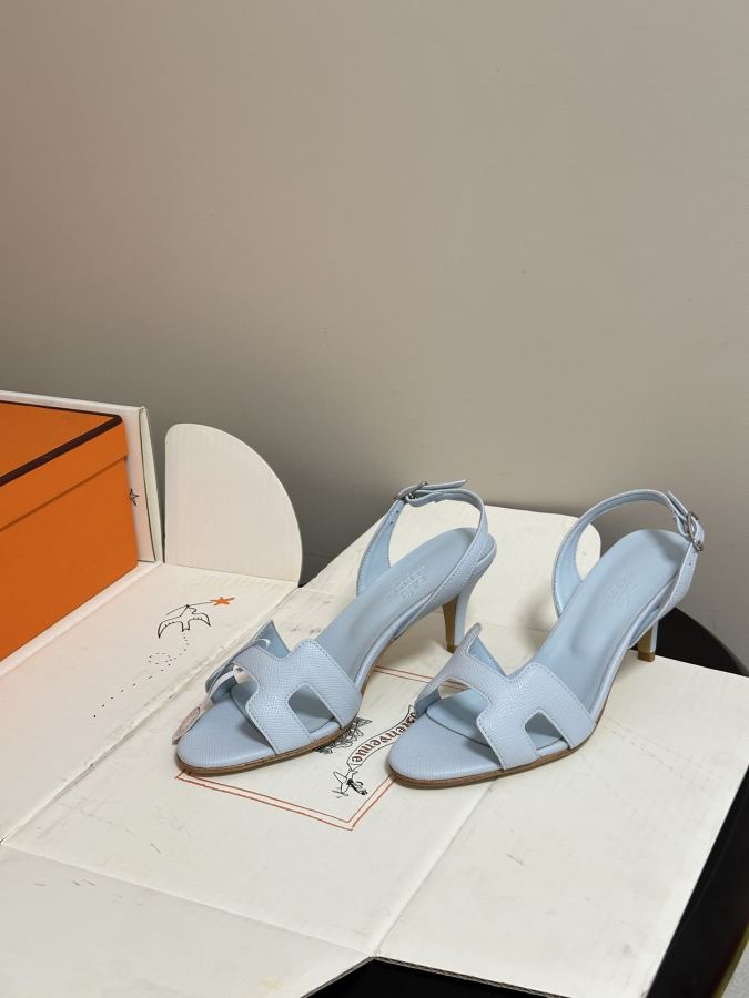 Hermes women's shoes -Top quality (with high-end airplane box ) — AAA Quality Replica — photo 3
