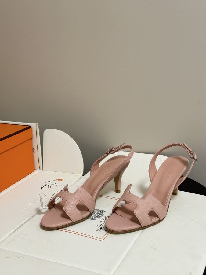 Hermes women's shoes -Top quality (with high-end airplane box ) — Premium Replica — photo 3