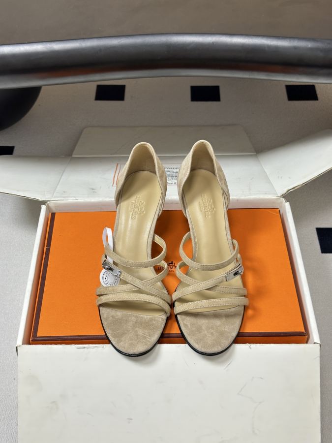 Hermes women's shoes -Top quality (with high-end airplane box ) — 1:1 Replica For Sale — photo 6