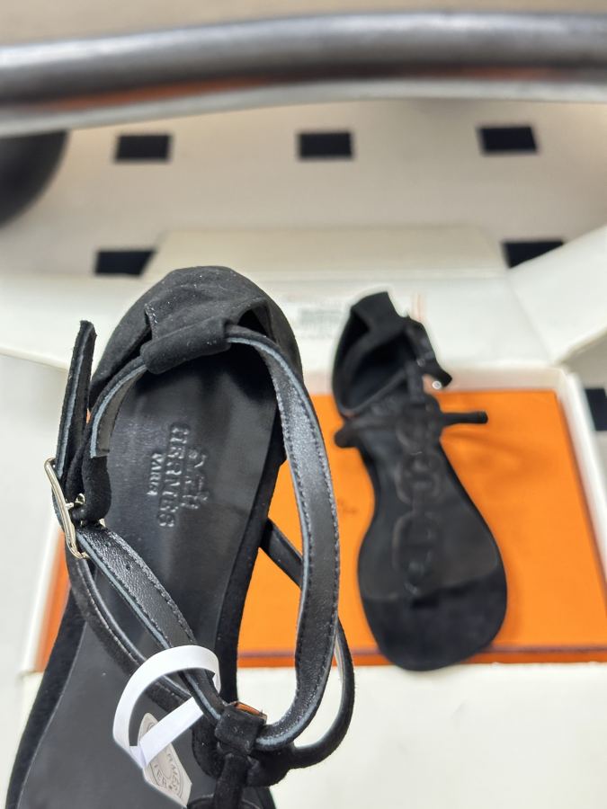 Hermes women's shoes -Top quality (with high-end airplane box ) — 1:1 Replica For Sale — photo 7
