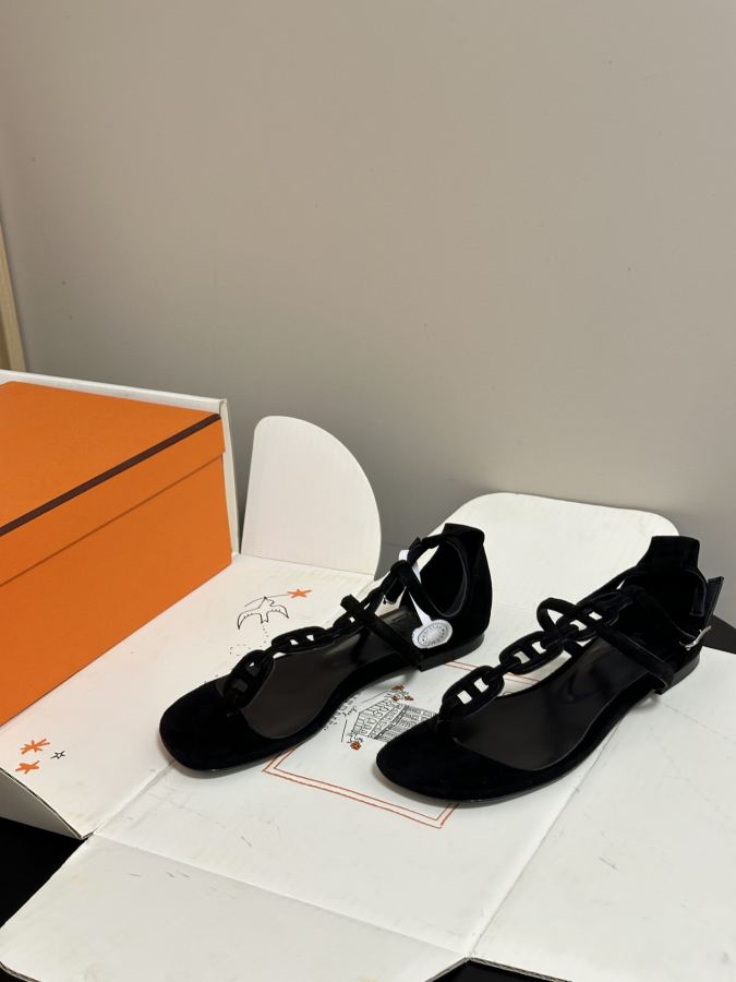 Hermes women's shoes -Top quality (with high-end airplane box ) — 1:1 Replica For Sale — photo 3