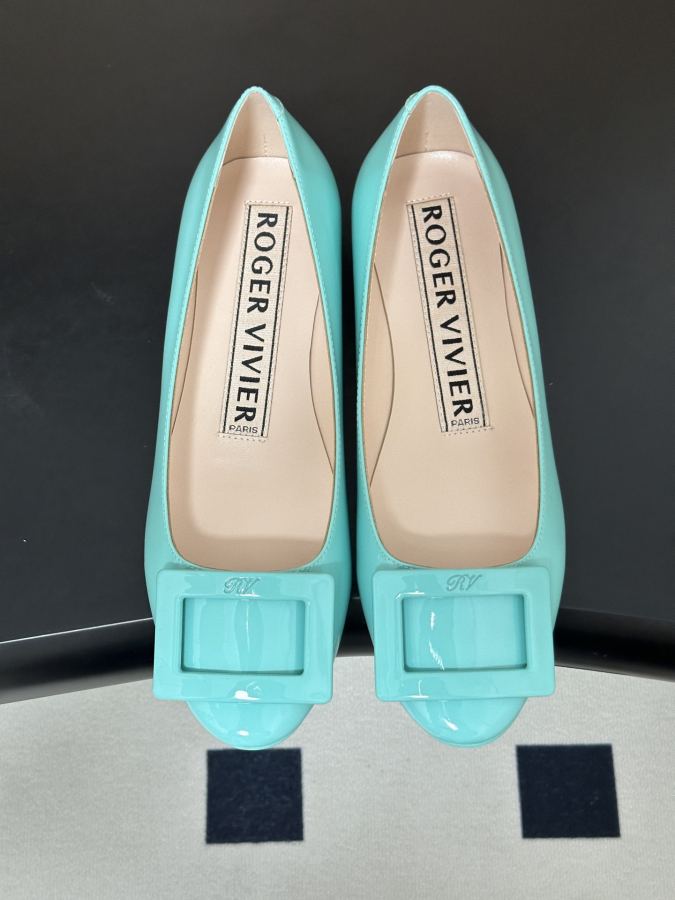 RV women's shoes New Roger vivier RV U Look — AAA Quality Replica — photo 2