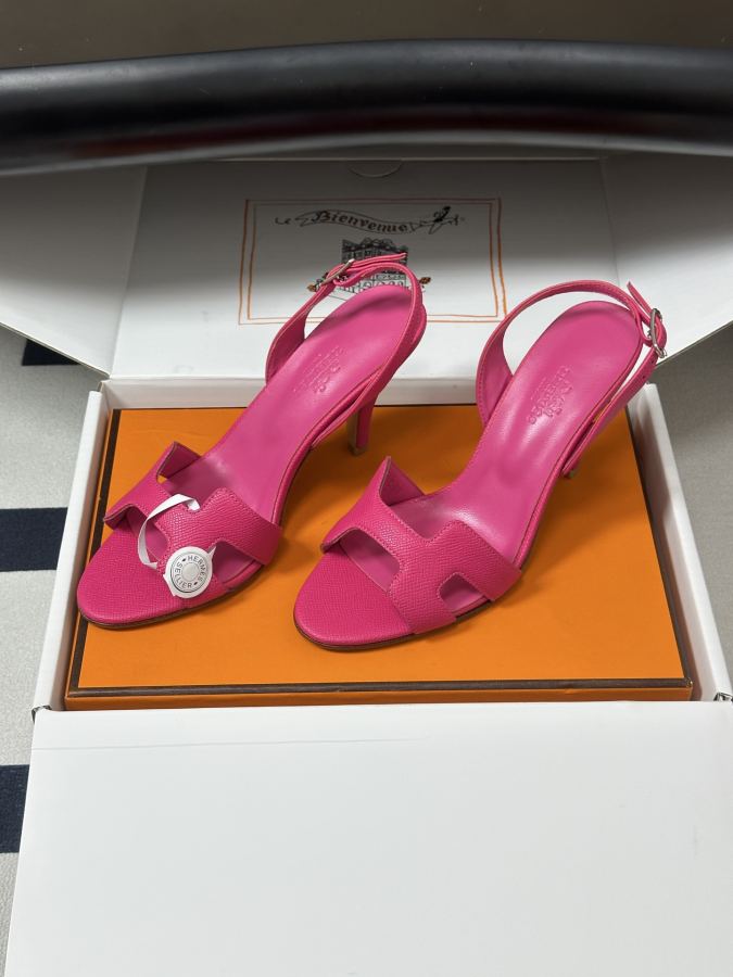 Hermes women's shoes -Top quality (with high-end airplane box ) — AAA Quality Replica — photo 5