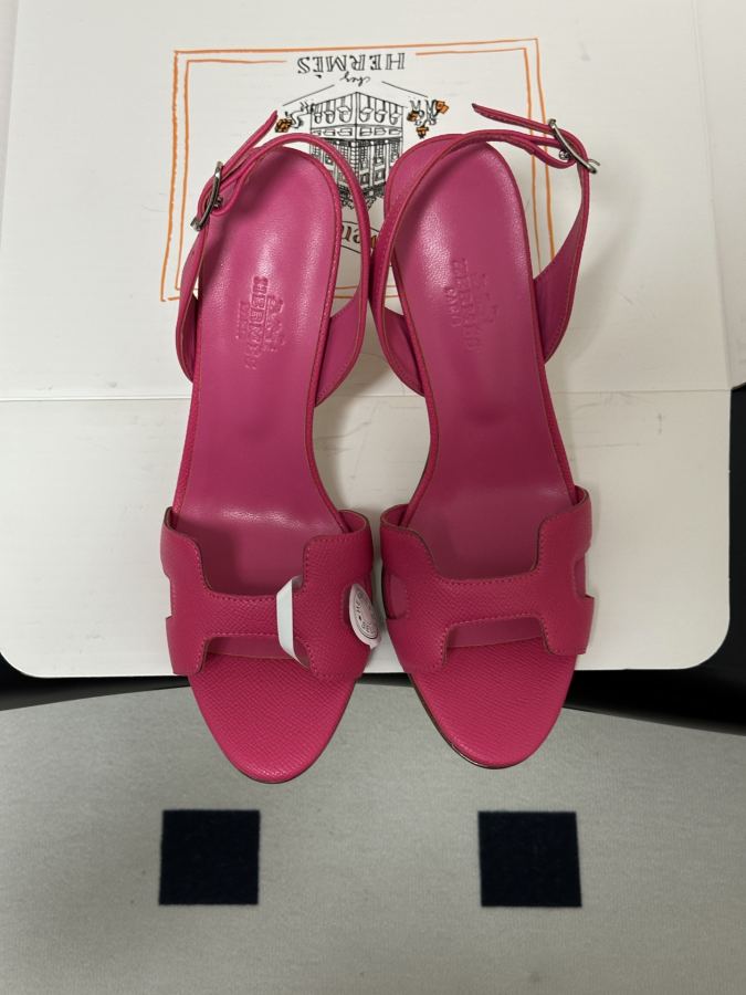 Hermes women's shoes -Top quality (with high-end airplane box ) — AAA Quality Replica — photo 2