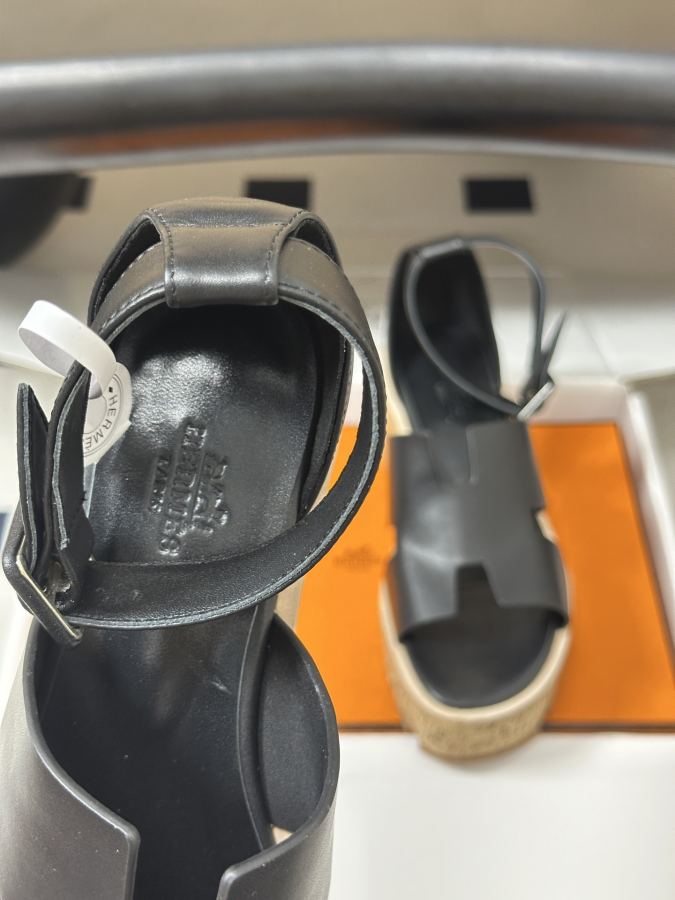 Hermes women's shoes -Top quality (with high-end airplane box ) — 1:1 Replica For Sale — photo 7