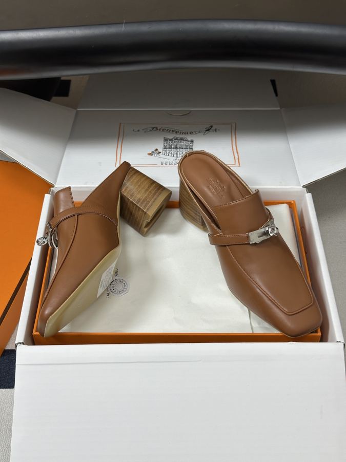 Hermes women's shoes -Top quality (with high-end airplane box ) — 1:1 Replica For Sale — photo 4