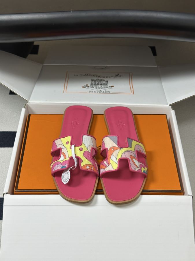 Hermes women's shoes -Top quality (with high-end airplane box ) — Premium Replica — photo 6