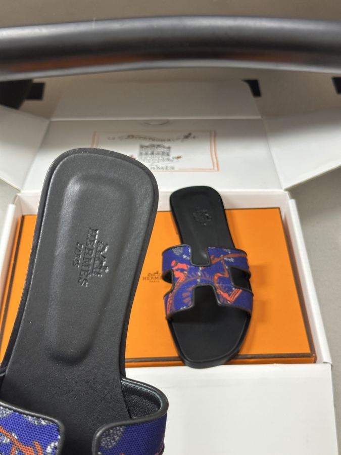 Hermes women's shoes -Top quality (with high-end airplane box ) — 1:1 Replica For Sale — photo 7