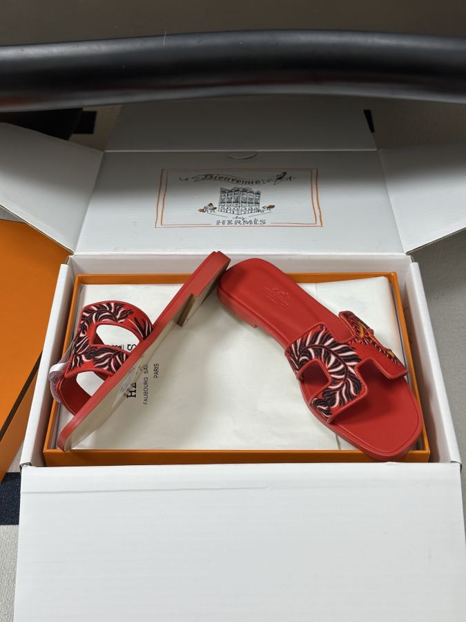 Hermes women's shoes -Top quality (with high-end airplane box ) — AAA Quality Replica — photo 5