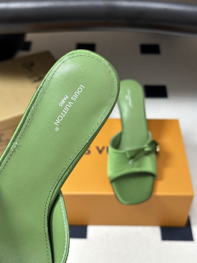 LV women's shoes Ss New Louis vuiteeon Louis Vuitton LV Cube — AAA Quality Replica — photo 7
