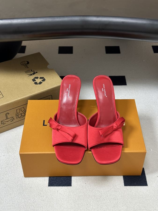 LV women's shoes Ss New Louis vuiteeon Louis Vuitton LV Cube — Premium Replica — photo 6