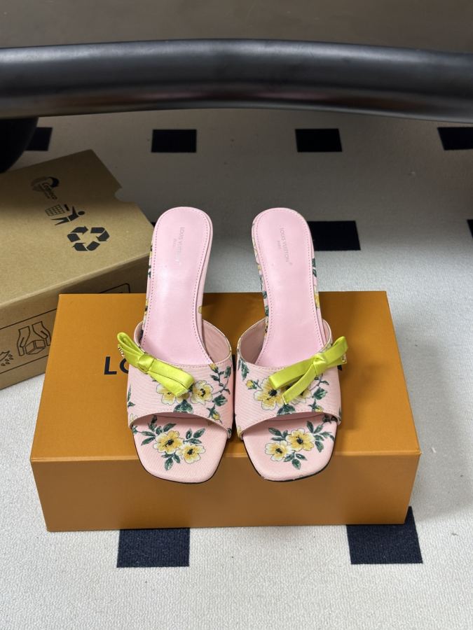 LV women's shoes Ss New Louis vuiteeon Louis Vuitton LV Cube — AAA Quality Replica — photo 6