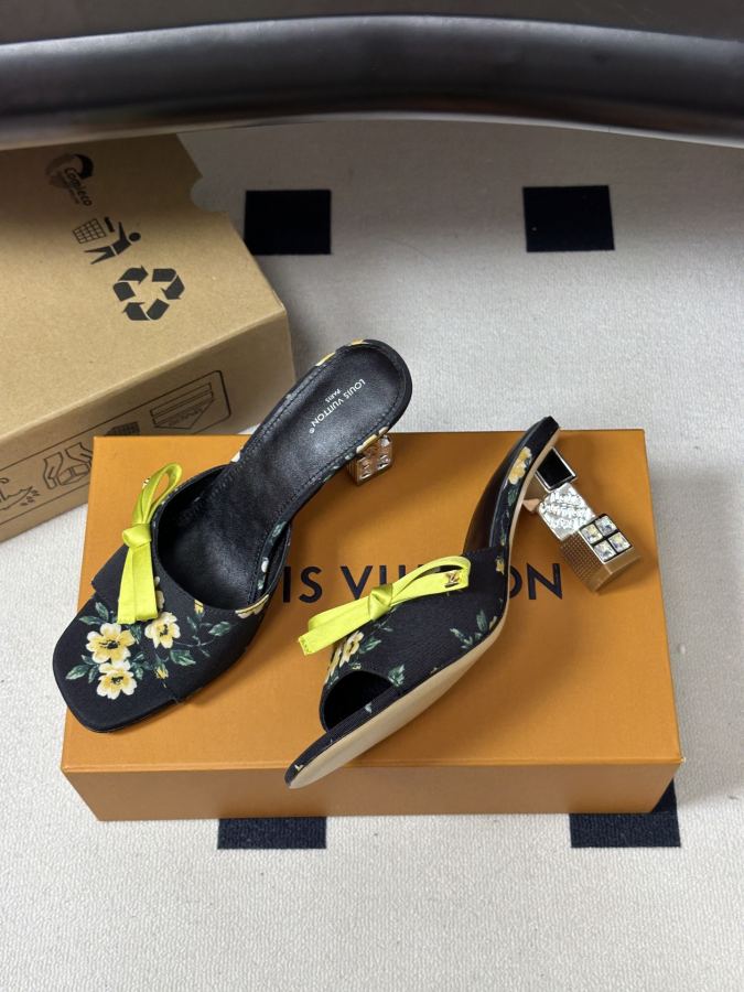 LV women's shoes Ss New Louis vuiteeon Louis Vuitton LV Cube — AAA Quality Replica — photo 4