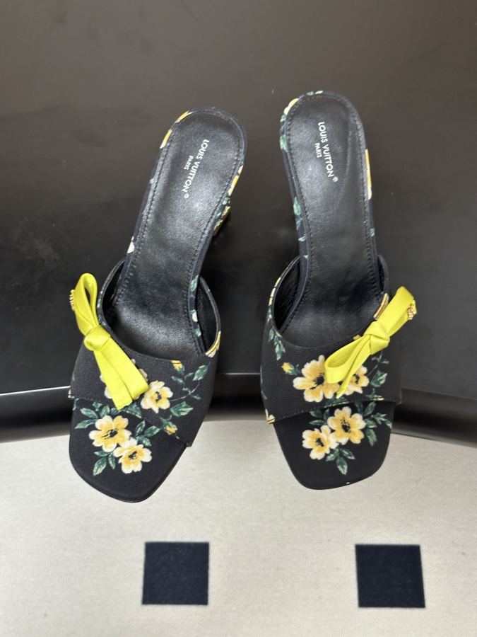LV women's shoes Ss New Louis vuiteeon Louis Vuitton LV Cube — AAA Quality Replica — photo 2