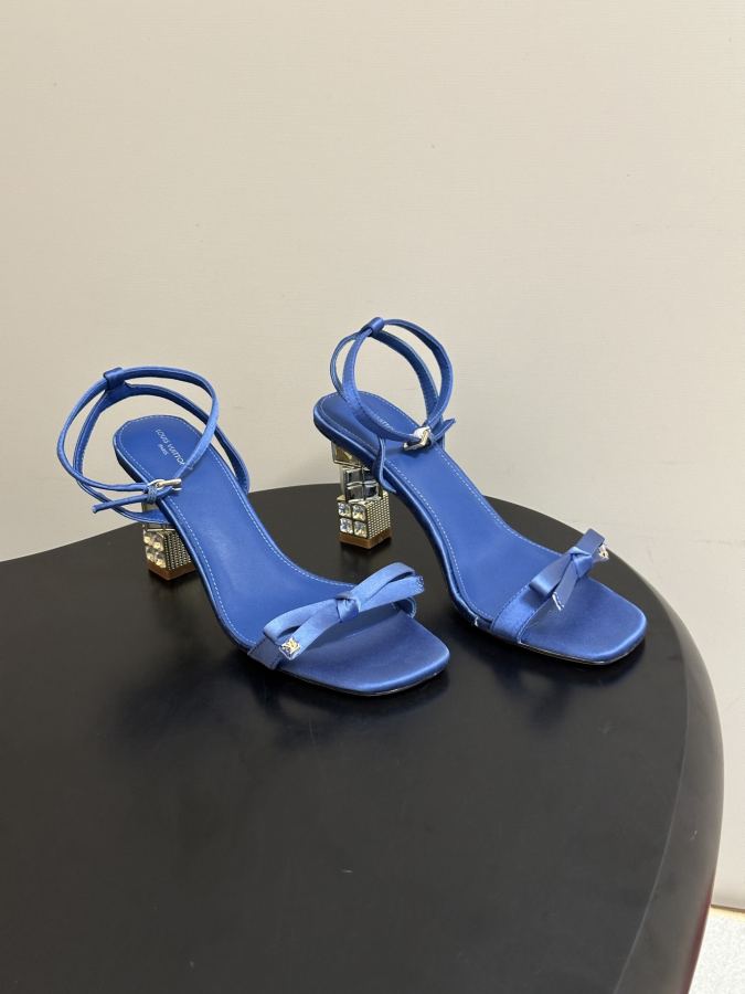 LV women's shoes Ss New Louis vuiteeon Louis Vuitton LV Cube — 1:1 Replica