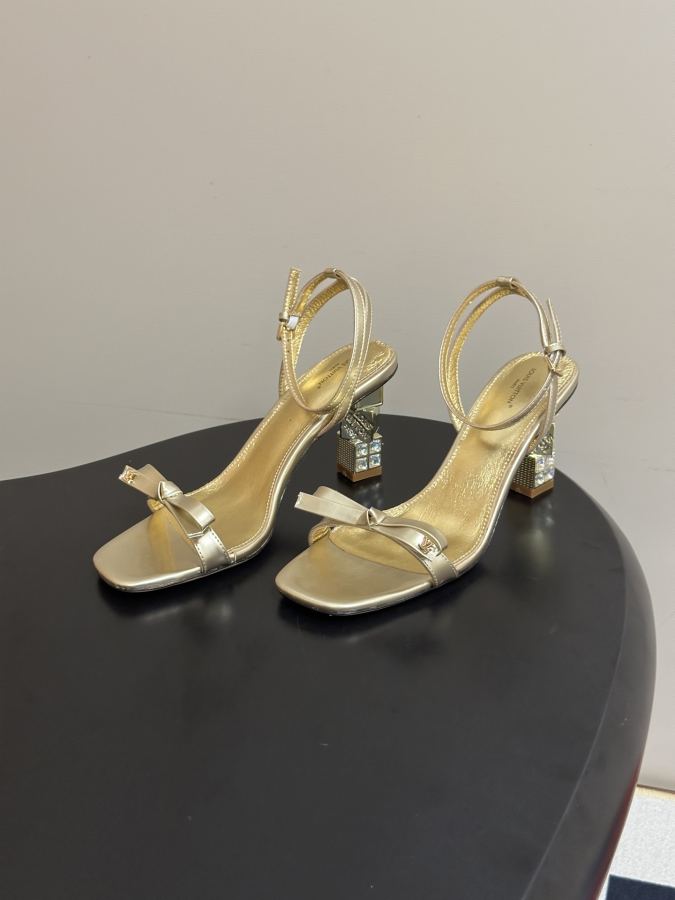 LV women's shoes Ss New Louis vuiteeon Louis Vuitton LV Cube — AAA Quality Replica — photo 3