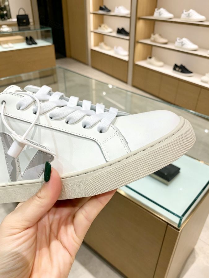 Fabbrica di scarpe da donna RV — photo 9