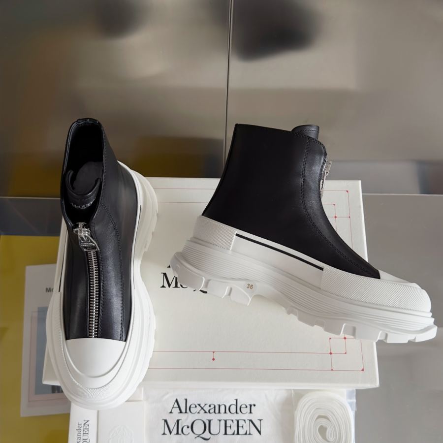 Alexander Mc Queen Women's Shoes Top Version: Zippered Women’s Men’s — Premium Replica — photo 3