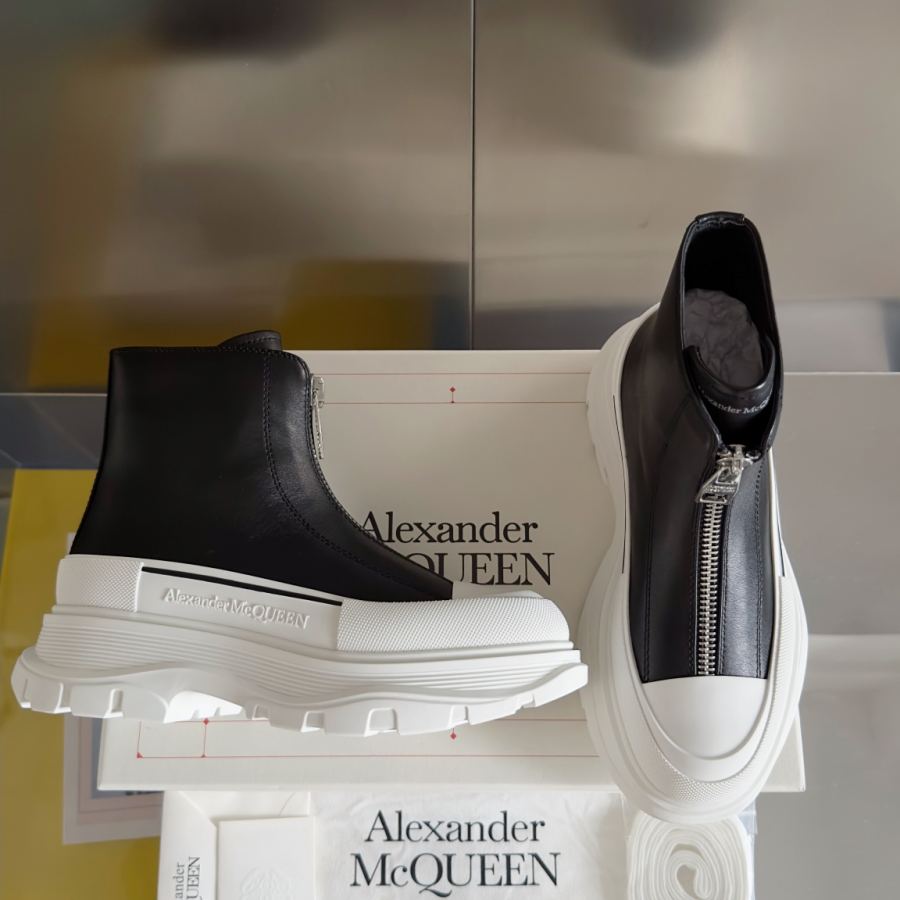 Alexander Mc Queen Women's Shoes Top Version: Zippered Women’s Men’s — Premium Replica — photo 2