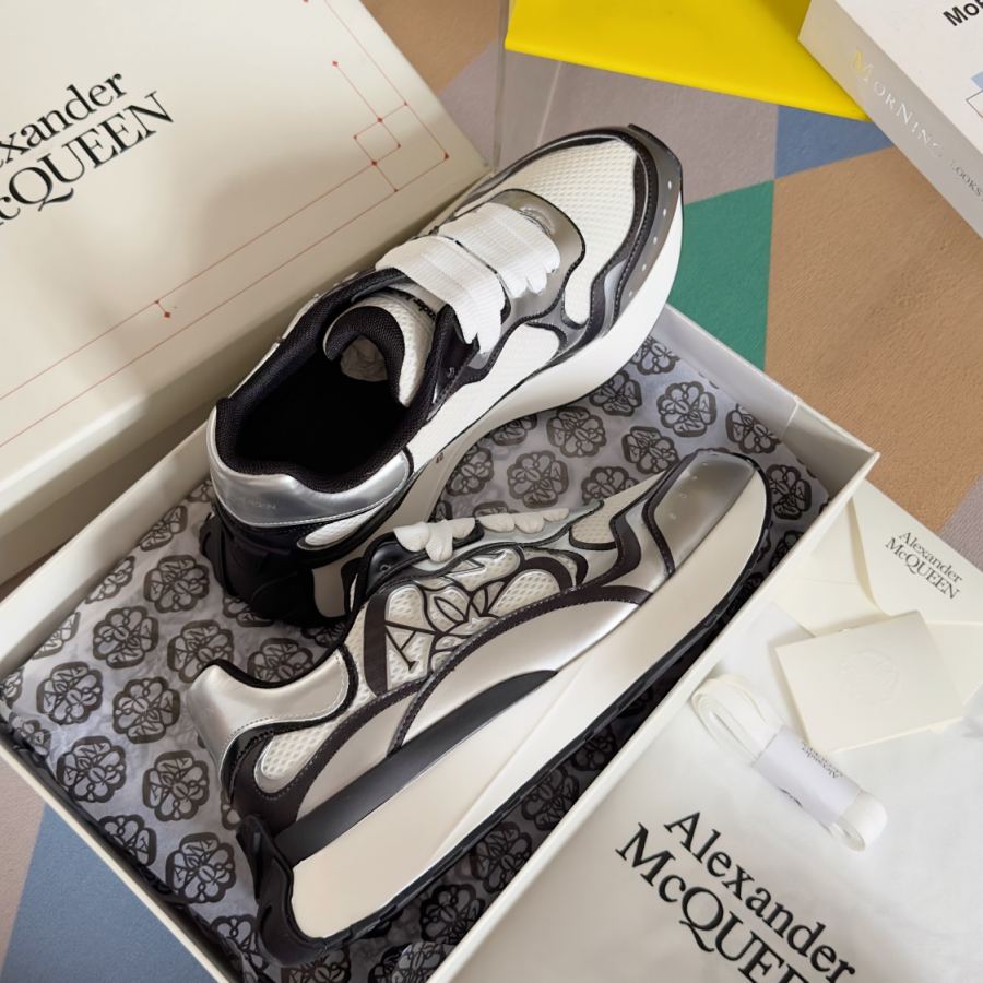 Alexander Mc Queen Women's Shoes Top version: women’s size men’s size +20 — Premium Replica — photo 4