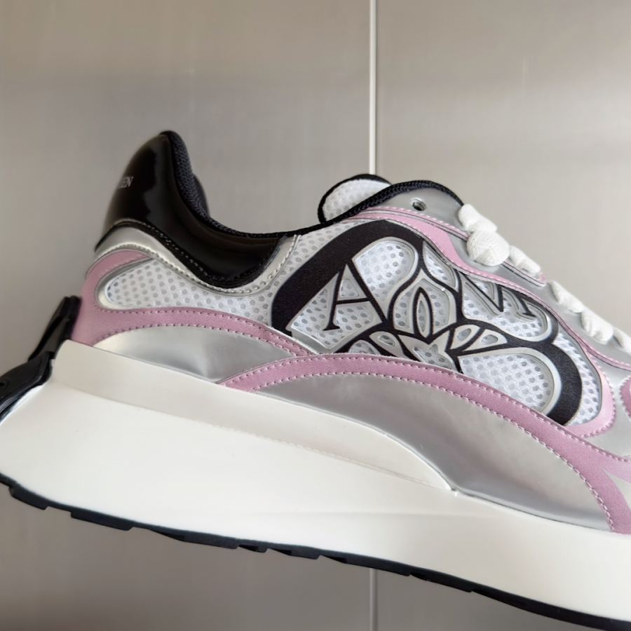 Alexander Mc Queen Women's Shoes Top version: women’s version — 1:1 Replica — photo 8