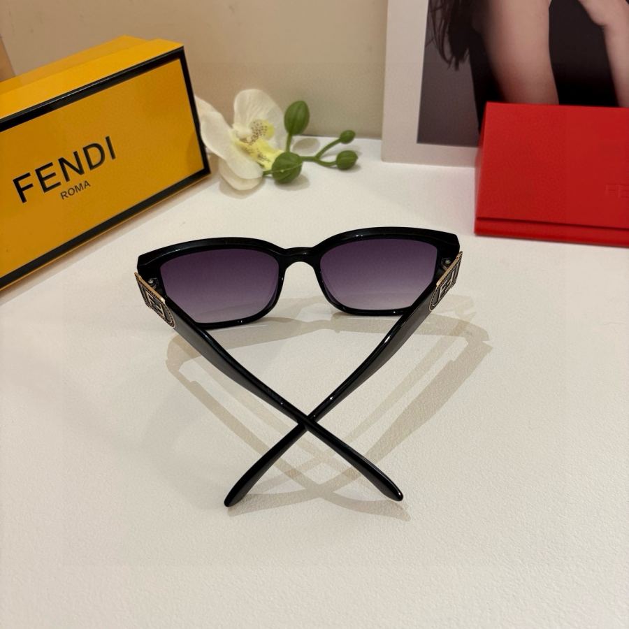 fendi glasses FENDI sunglasses, high quality fashionable square frame glasses, comfortable — 1:1 Replica — photo 7