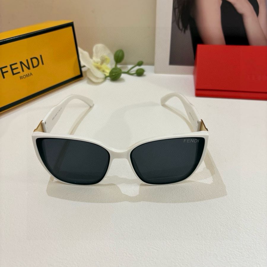 fendi glasses FENDI sunglasses, high quality fashionable square frame glasses, comfortable — Premium Replica — photo 3