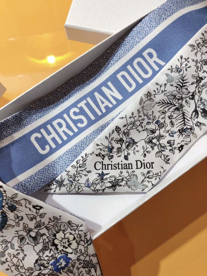 Dior scarf PDO2415 Butterfly Around The World Christian Dior. 】 — 1:1 Replica — photo 4