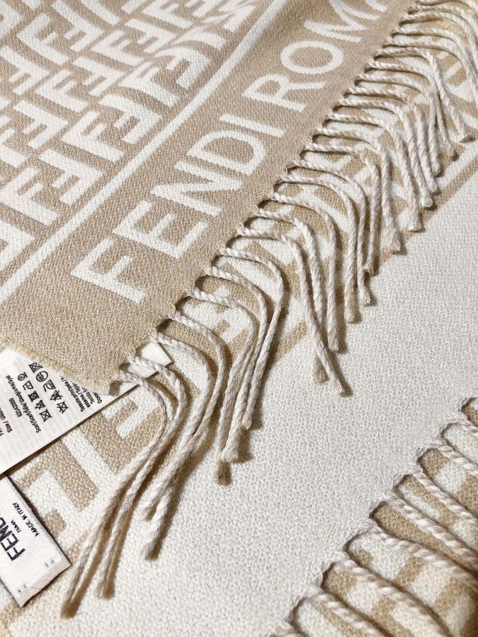 Fendi scarf RFD2409 FENDI FF 32 X200cm 80% 20% — 1:1 Replica — photo 7