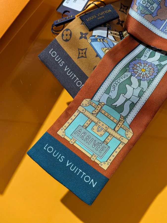 LV scarf PLV2501 LV Journey Monogram 8 X120cm 100% — AAA Quality Replica — photo 5