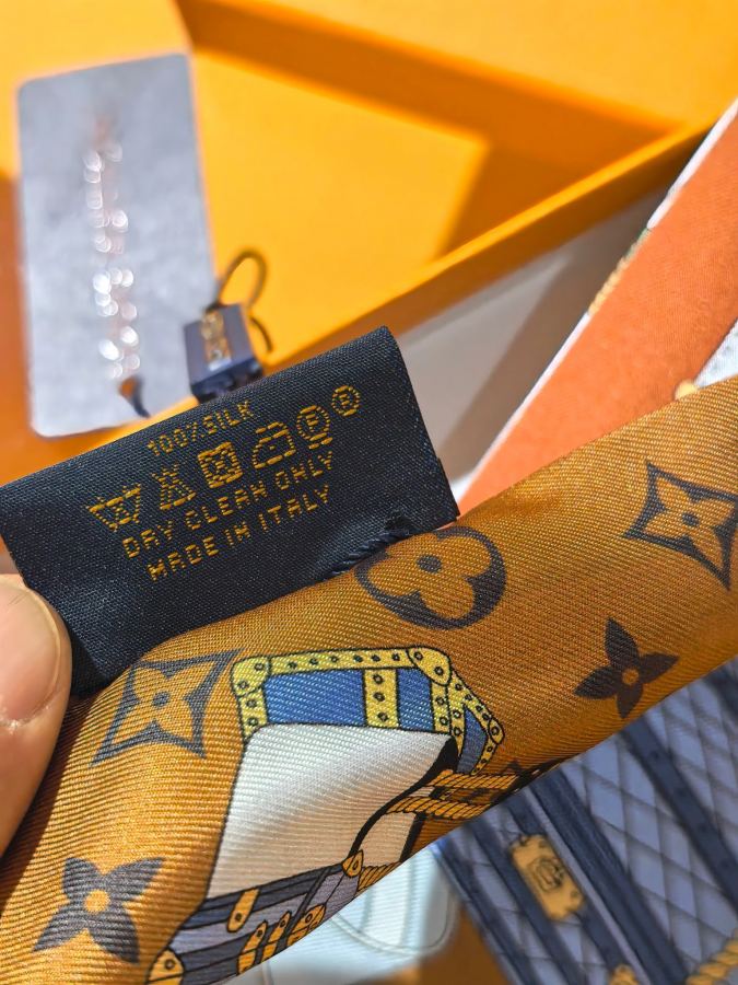 LV scarf PLV2501 LV Journey Monogram 8 X120cm 100% — AAA Quality Replica — photo 7