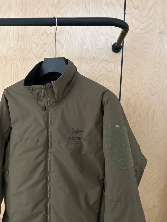 ARC'TERYX heren "Top Militaire Vogel Stand Kraag Katoenen Jas" — photo 4