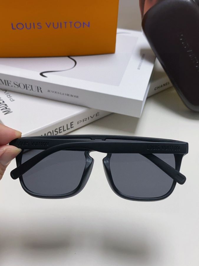 LV glasses LV Louis Vuitton L.V LOUIS VUITTO* LV — 1:1 Replica For Sale — photo 5