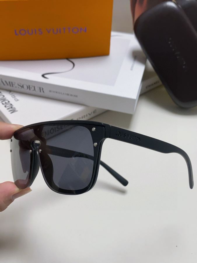 LV glasses LV Louis Vuitton L.V LOUIS VUITTO* LV — 1:1 Replica For Sale — photo 6