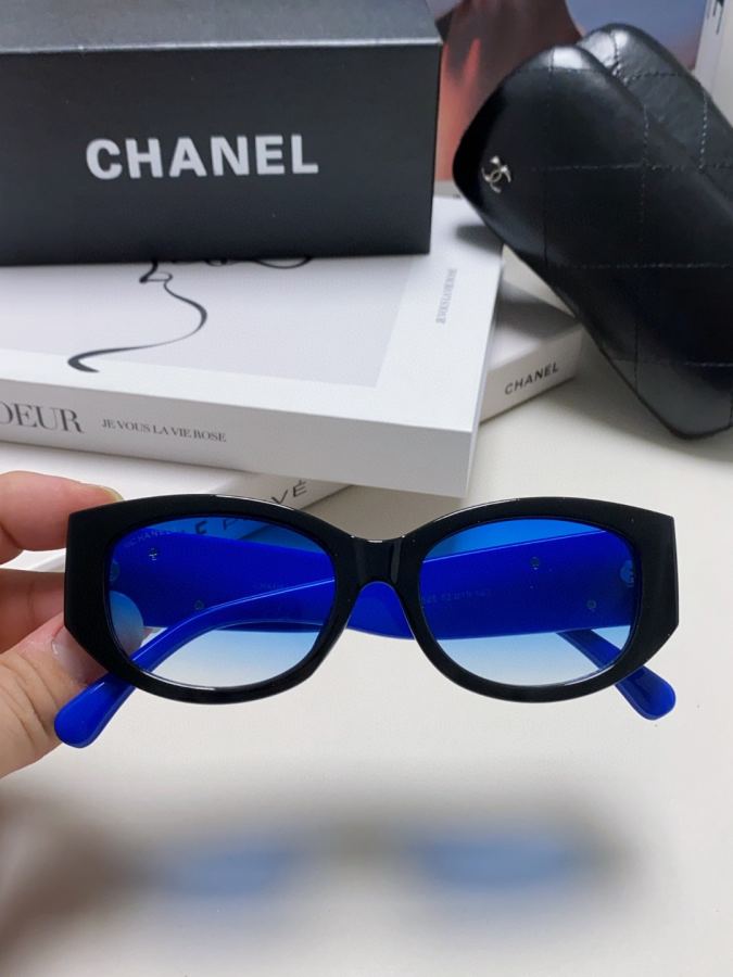 Chanel-Brille CHANEL 2026 Neu CH5524 — photo 4