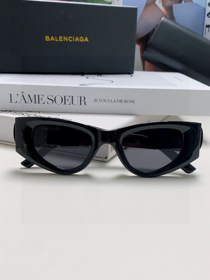 Óculos Balenciaga 2026 Novo — photo 10