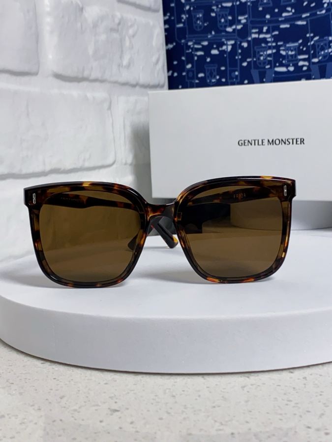 GM glasses Gentle Moster(GM) 2026 New V Firda — 1:1 Replica For Sale — photo 2