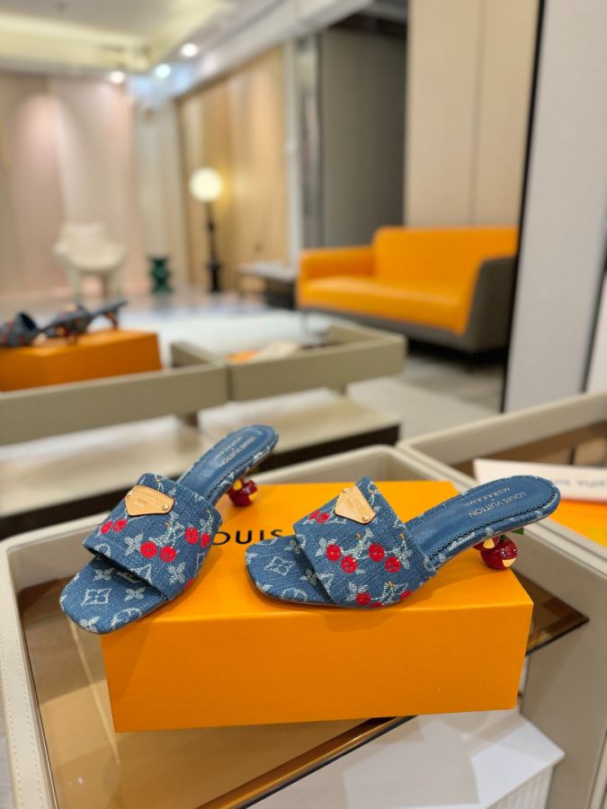 LV women's shoes Louis Vuitton 2025 1:1 — photo 6
