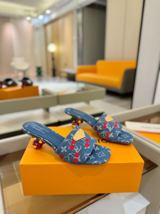 LV women's shoes Louis Vuitton 2025 1:1 — photo 2