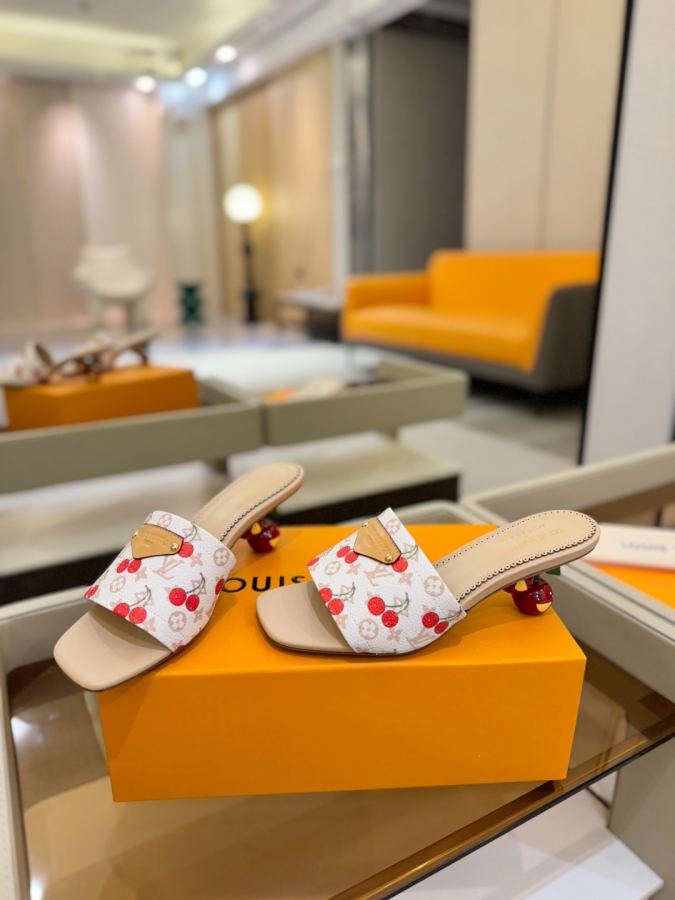 LV women's shoes Louis Vuitton 2025 1:1 — photo 6