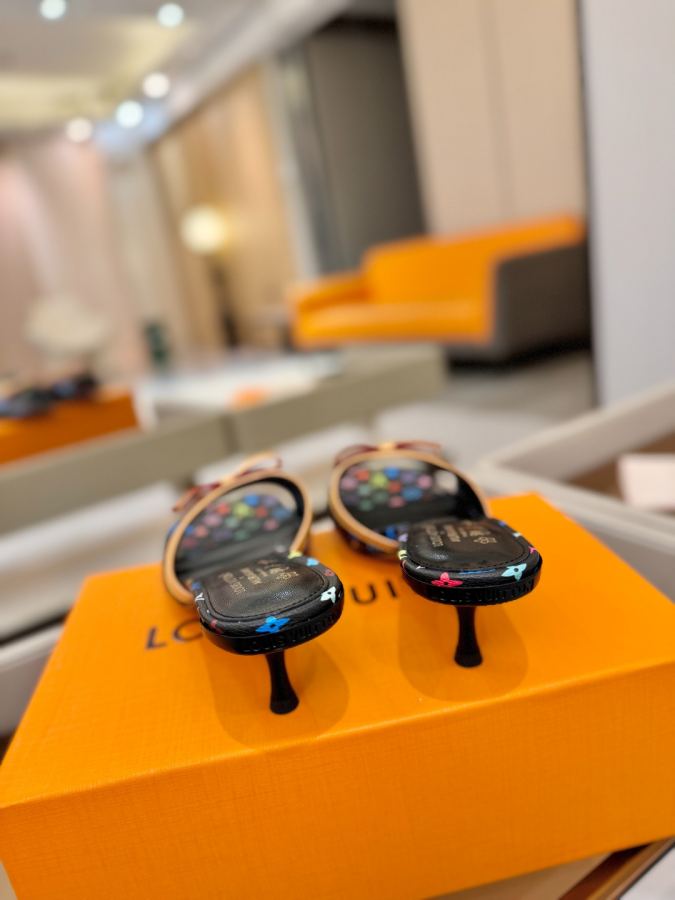 LV Damenschuhe Louis Vuitton — photo 7