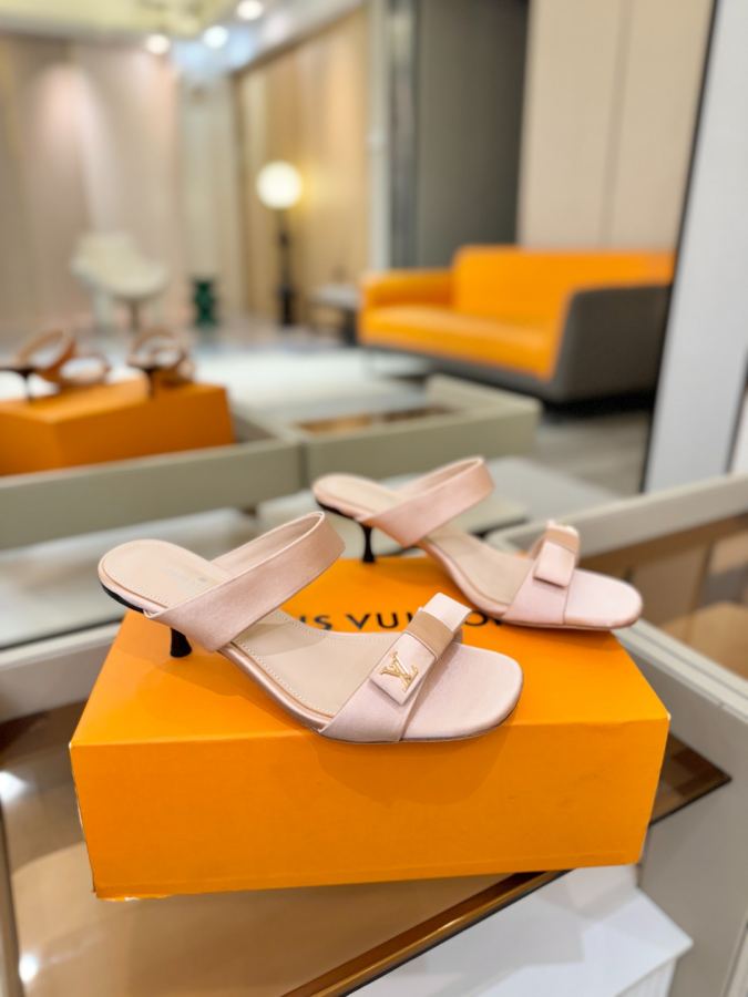 LV women's shoes Official website early spring series! Perfect last shape, — Premium Replica — photo 2
