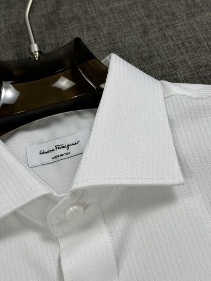 Ferragamo men classic business casual shirt with figure-shaped collar, high count, dark pattern, — AAA Quality Replica — photo 9