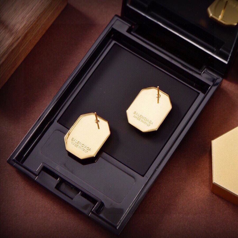 Balenciaga Jewelry Balenciaga New 18k — 1:1 Replica For Sale — photo 4