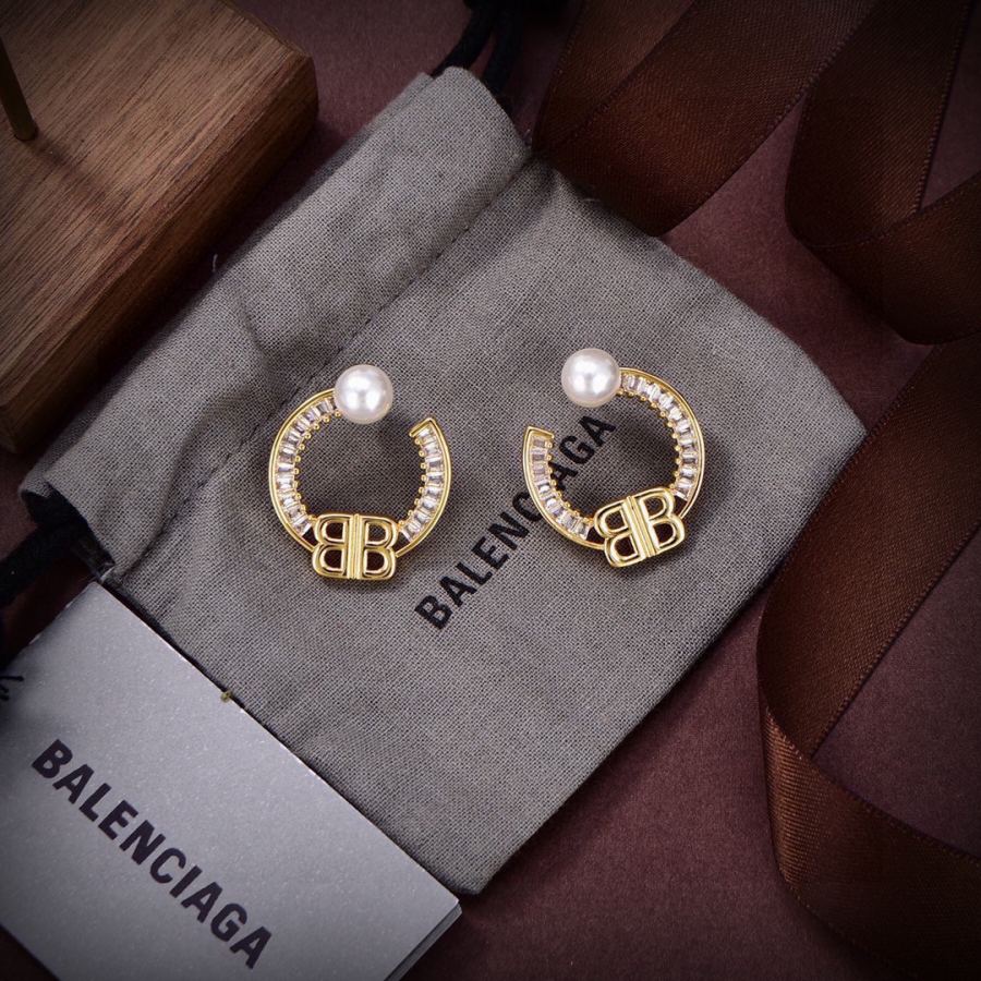 Balenciaga Jewelry New Arrival Balenciaga 18k — 1:1 Replica — photo 3