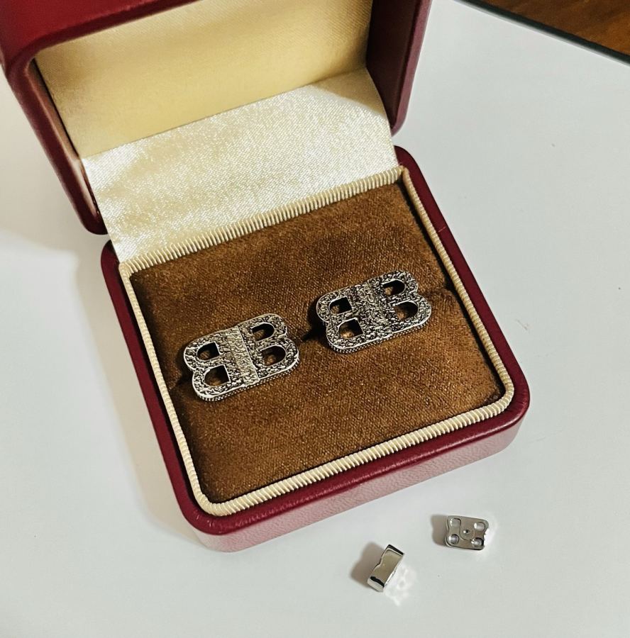 Balenciaga Jewelry Balenciaga New 18k — 1:1 Replica — photo 6